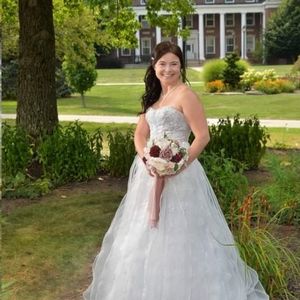 Vera Wang Wedding Dress
